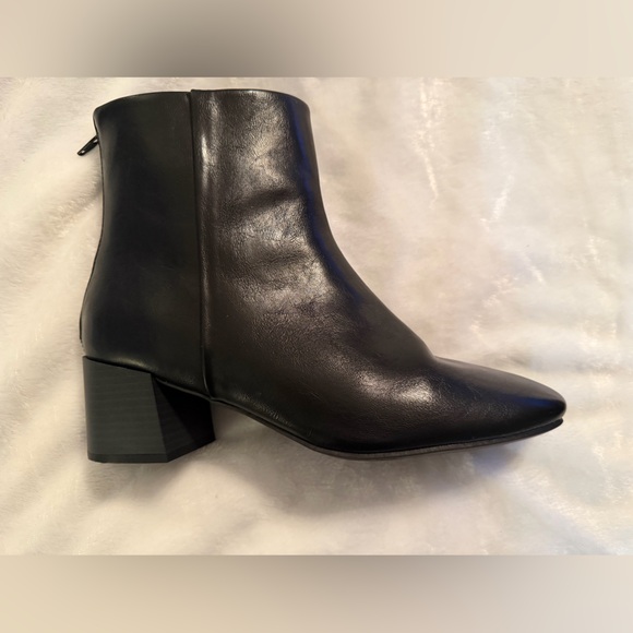 Baretraps Black Ankle Boots - Picture 4 of 10